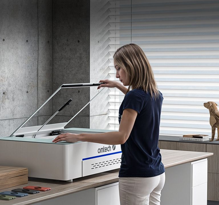 Omtech lasercutter