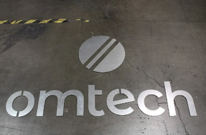 Omtech lasercutter